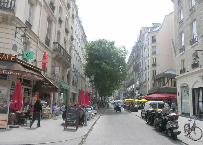 Soho Center/marais/pompidou/louvre アパート